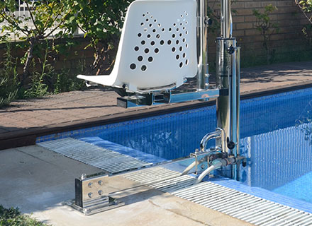 brazo de anclaje fijo de elevador de piscina access b5